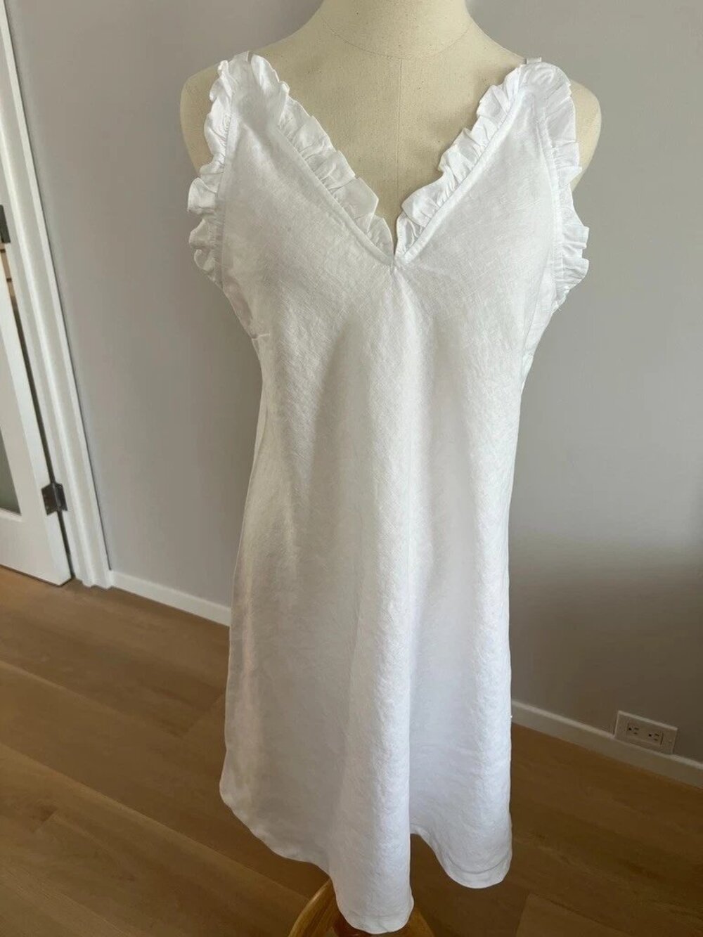 Linen Shed Nightie Cottage Core Romantic NWOT